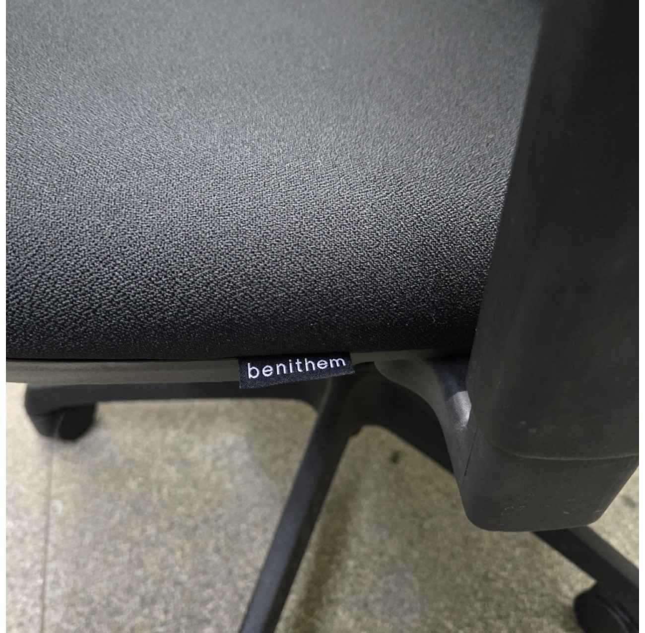 Benithem 人體工學辦公椅